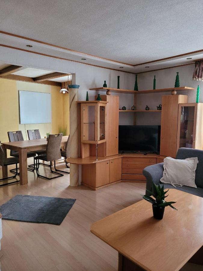 Ferienwohnung Max Mürzzuschlag Екстериор снимка