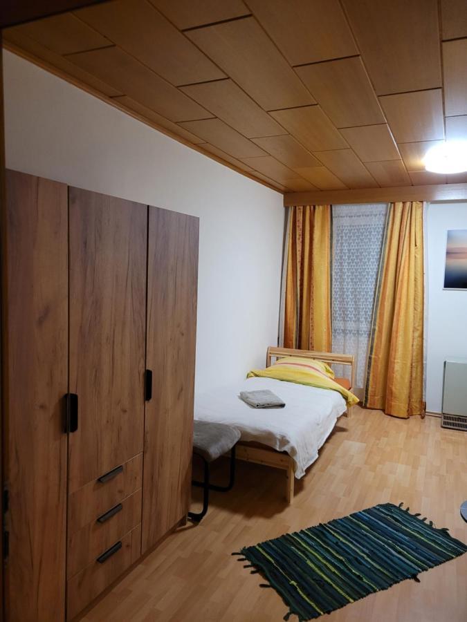 Ferienwohnung Max Mürzzuschlag Екстериор снимка