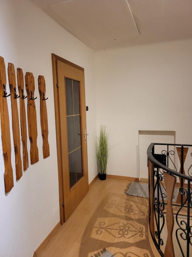 Ferienwohnung Max Mürzzuschlag Екстериор снимка